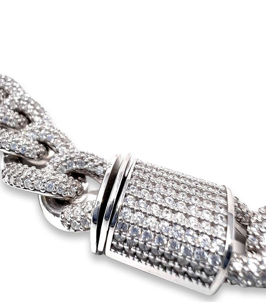 Identity LA Triple C Round Chain - MADISON MAISON