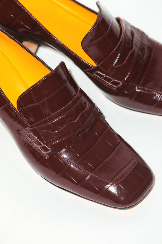 MOC CROC LOAFER