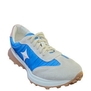 Golf shoe with blue and gray design on a white background