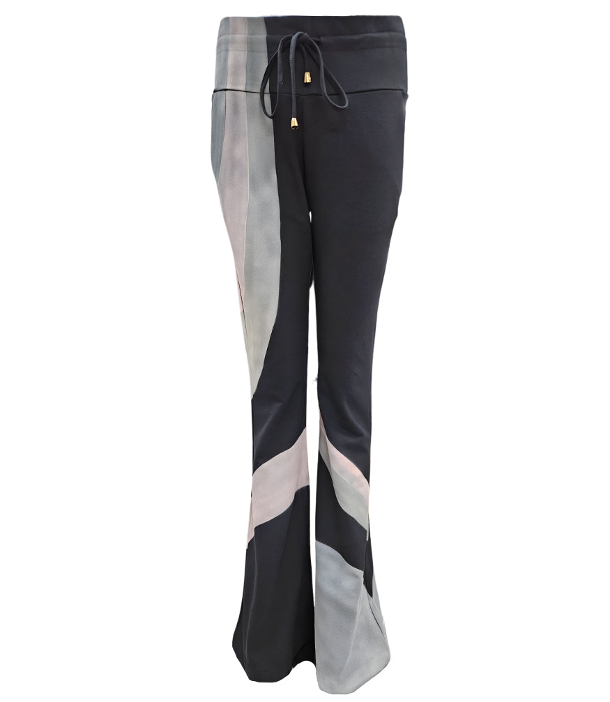 Designing Hollywood X Madison Maison Pantalones deportivos acampanados negros - MADISON MAISON