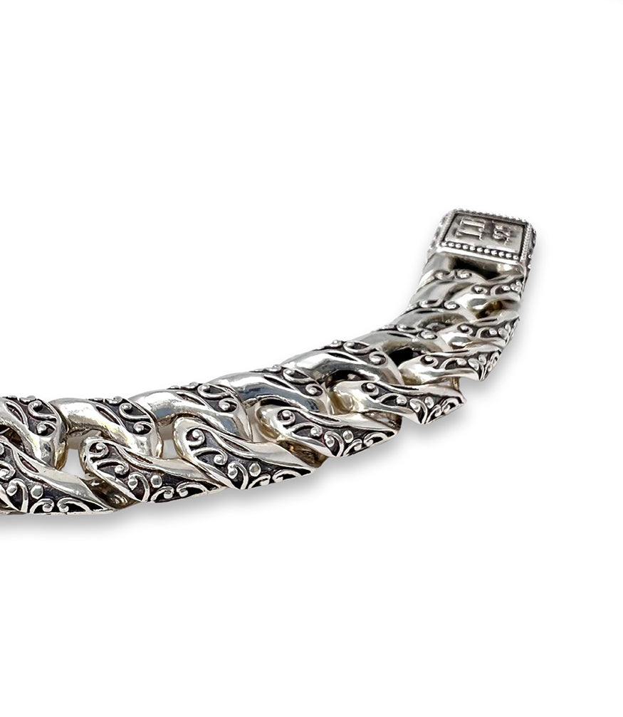 Identity LA Twisted Curb Bracelet - MADISON MAISON