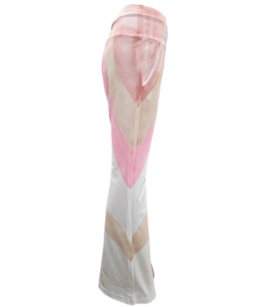
                      
                        Designing Hollywood X Madison Maison White Flare Sweatpants - MADISON MAISON
                      
                    