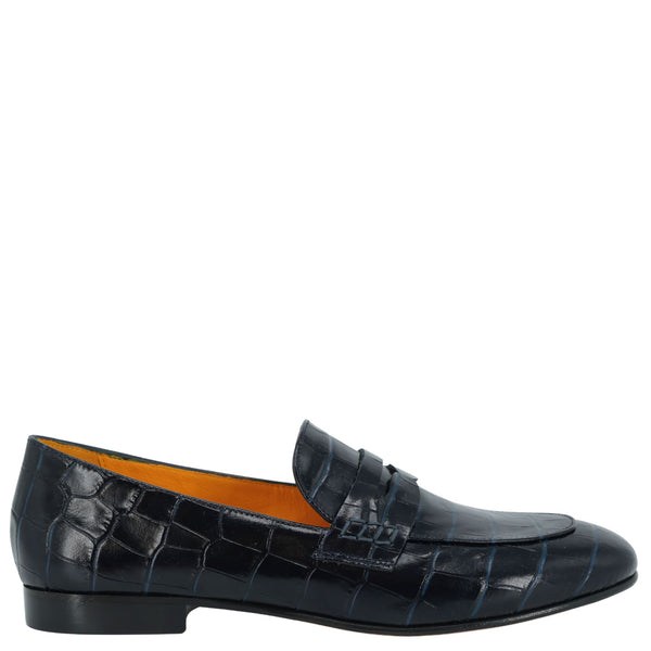 Dark Navy crocodile-patterned loafer shoe on a white background