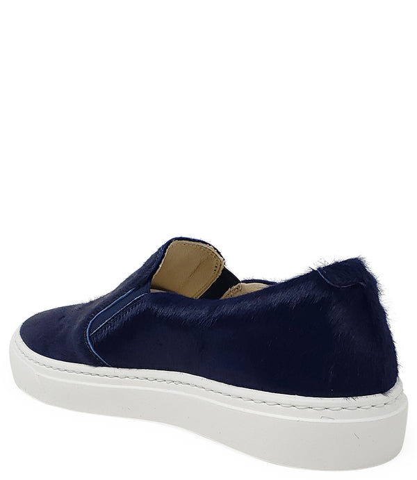 Zapatilla sin cordones de becerro de pelo corto azul marino