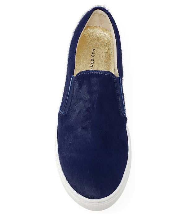 Zapatilla sin cordones de becerro de pelo corto azul marino